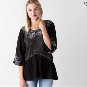 Gimmicks by Buckle Peplum Too